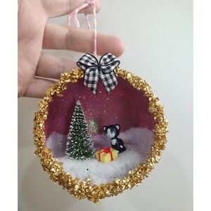 Cat Christmas Ornament Handmade Vtg Style OOAK Shatterproof Kitten Diorama O5